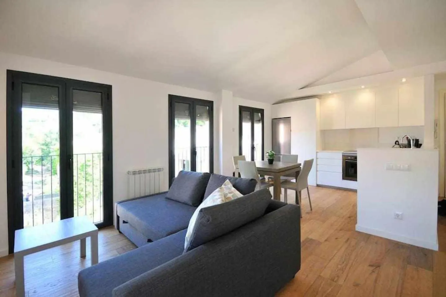 Stunning Apartment W Amazing Views In ז'ירונה
