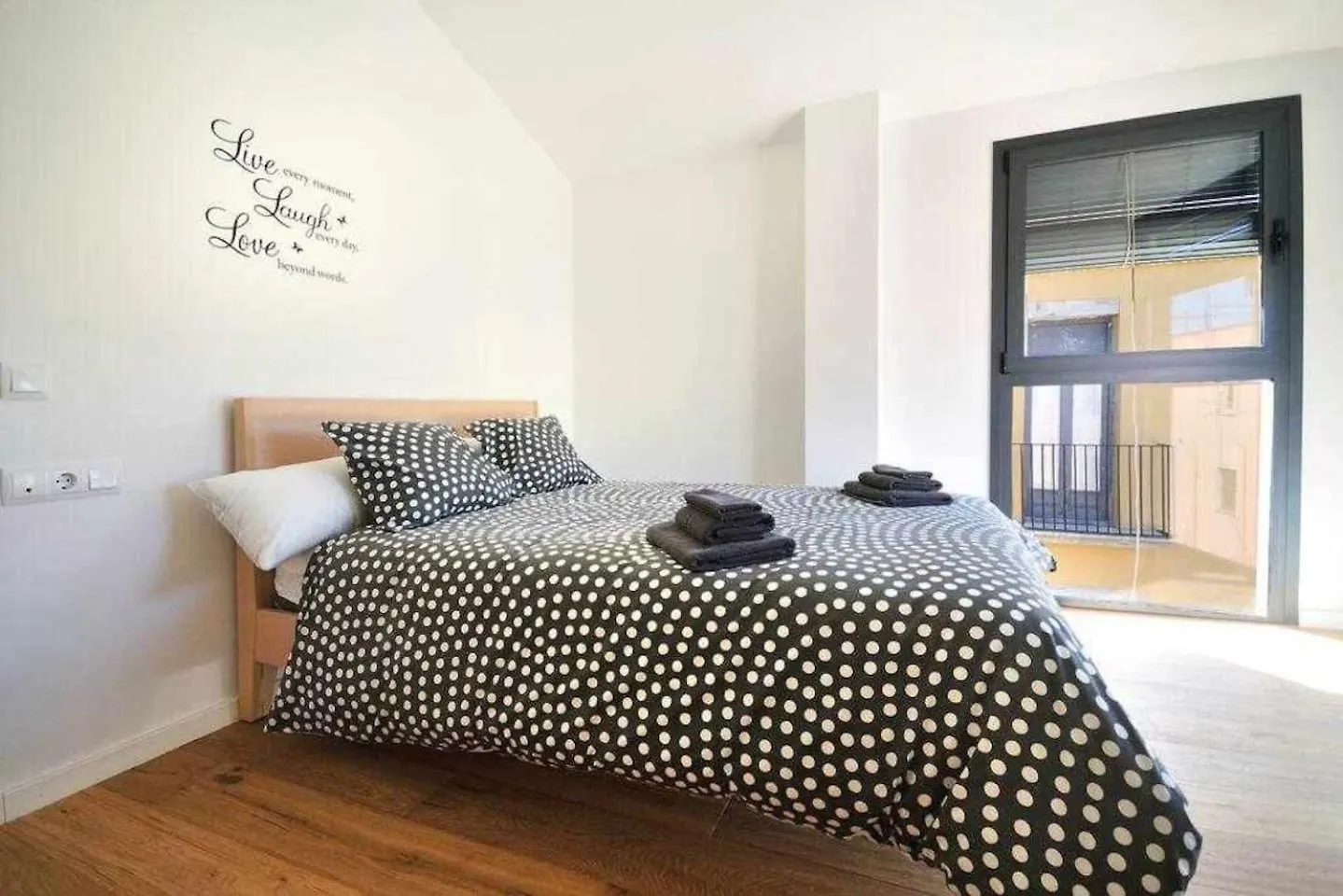 Stunning Apartment W Amazing Views In Girona Hiszpania